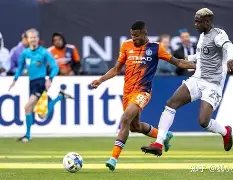 小伤无碍,达万替补出,揭秘球队策,C7娱乐集团,C7,YULE游戏,C7,YULE集团,游戏系统商,C7,YULE官网,C7,YULE