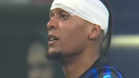 斯科尔斯澄清：卡里克未生气，言论被误解